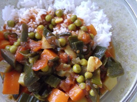 ノンオイルでつくる☆ラタトゥーユ風野菜カレー